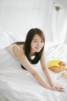 穿越后：农家女靠手机网购暴富