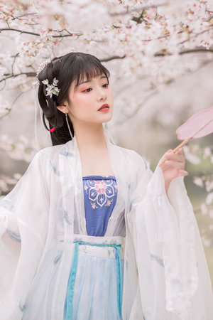厂公貌美如花