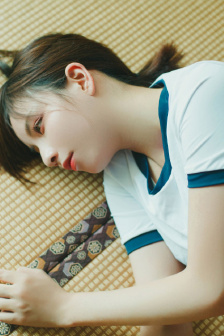 不同于相同